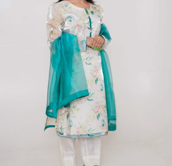 Sheesha Silk Azadi Outfit - Image 6